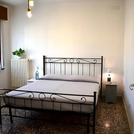 Ca' Mirabello Apartment *